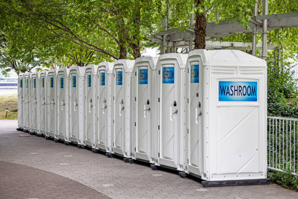 Best Porta potty rental near me  in Queensland, MD